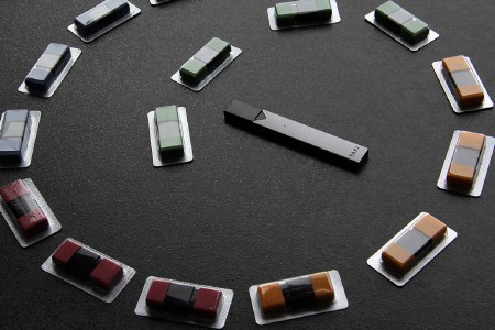 悦刻四代电子烟灯光变红:隐藏的秘密与解决方法