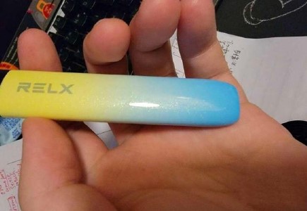 悦刻五代二手杆能卖多少钱?揭秘二手市场的价格真相!